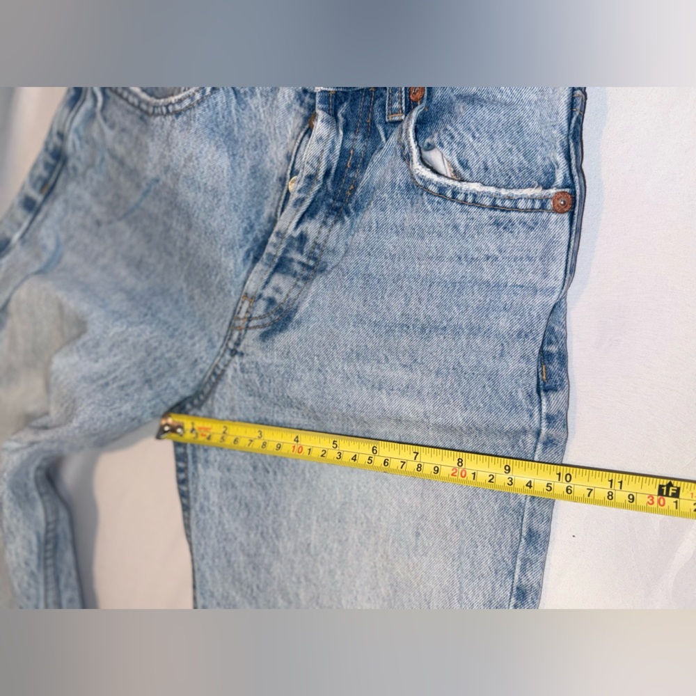 Zara Women Light Blue Denim Boyfriend Y2K Jeans with distressed hem Size 0 - Picture 14 of 16